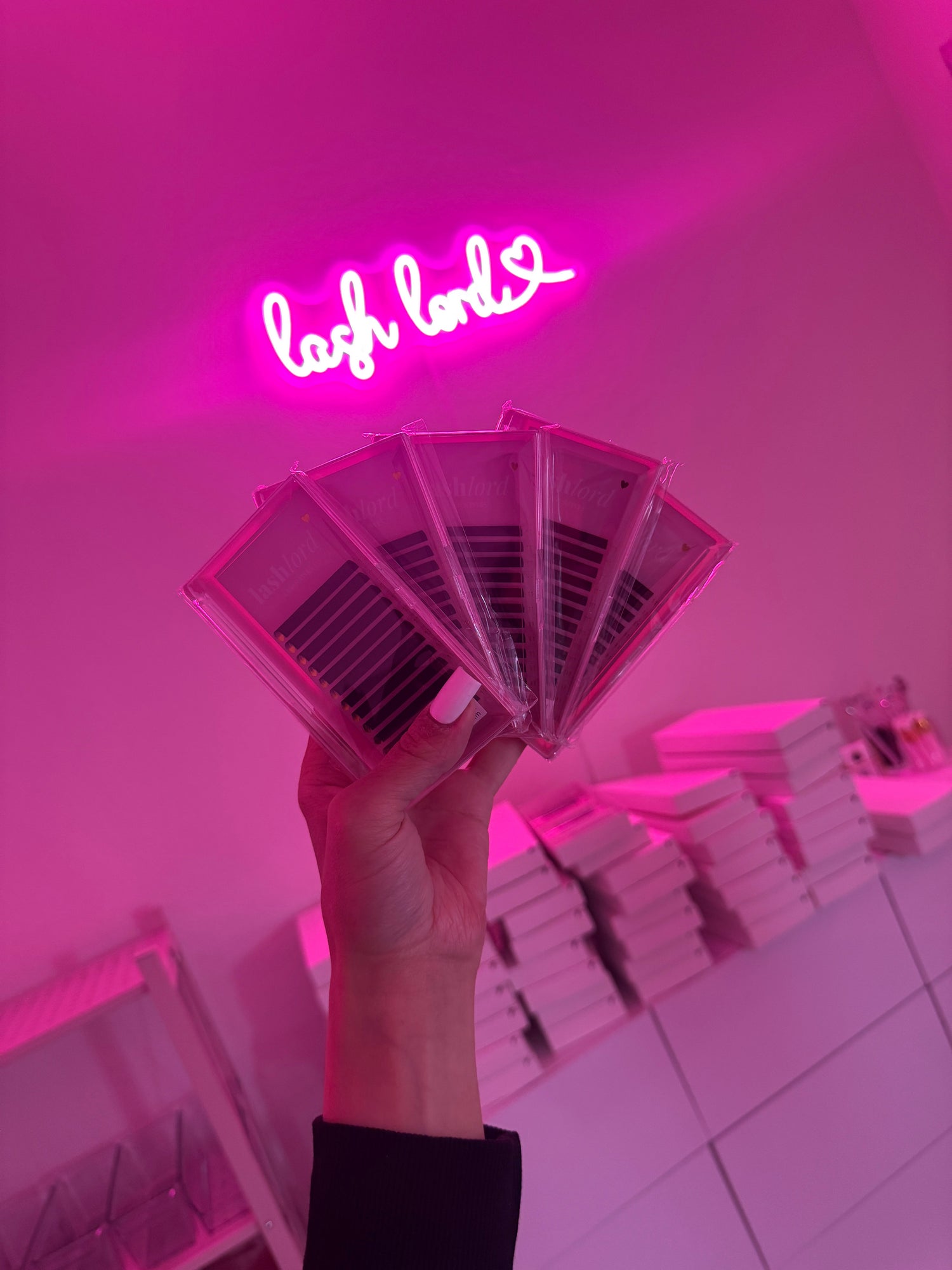 Lash Trays